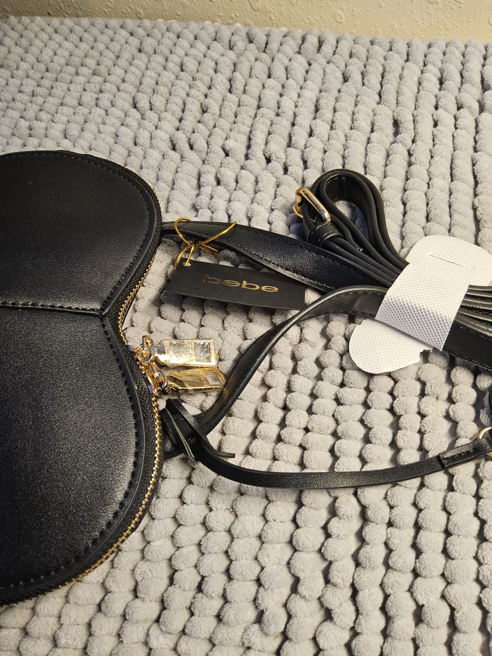 NWT bebe Black Heart Crossbody Bag - Picture 12 of 15